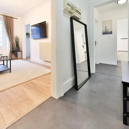 Daire Renovated - *