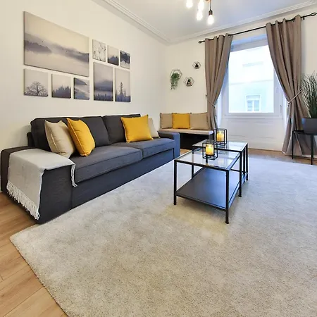 Daire Renovated - *